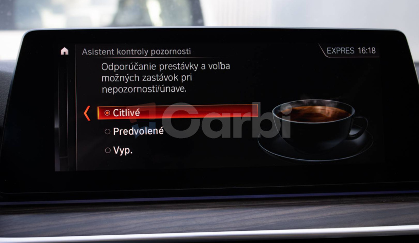 BMW Rad 5 Touring 520d Luxury Line, Pano, Ťažné, ambient, nové brzdy, olej v ZF
