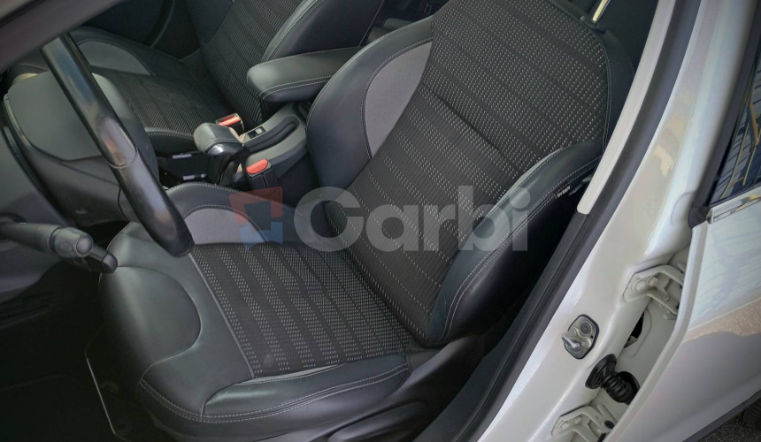 Peugeot 2008 1.6 BlueHDi S&S 100 Allure
