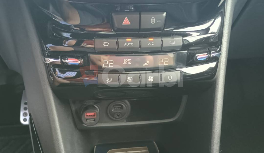 Peugeot 2008 1.6 BlueHDi S&S 100 Allure