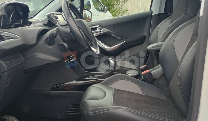 Peugeot 2008 1.6 BlueHDi S&S 100 Allure