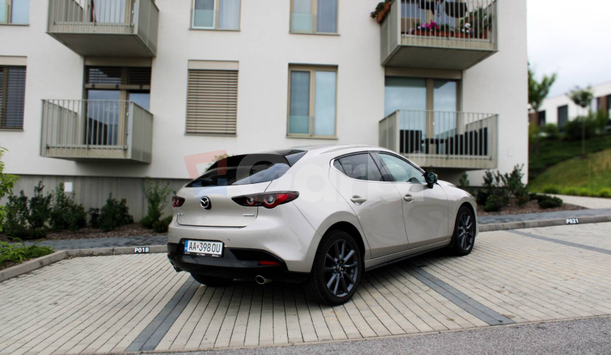 Mazda 3 2.5 e-Skyactiv G140 mHEV Takumi