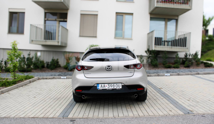 Mazda 3 2.5 e-Skyactiv G140 mHEV Takumi