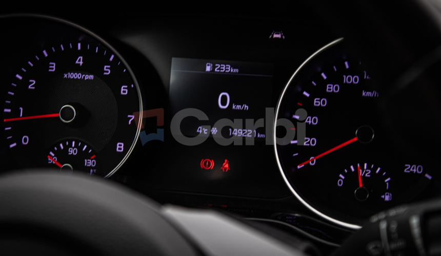 Kia Ceed SW 1.5 TGDi Silver, 1. Majiteľ, Navi, Kamera, connect, sezónne prezutie