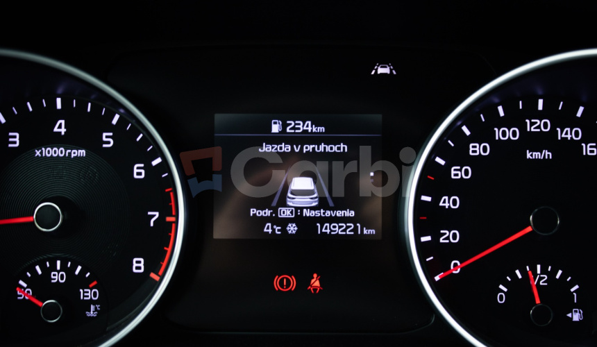 Kia Ceed SW 1.5 TGDi Silver, 1. Majiteľ, Navi, Kamera, connect, sezónne prezutie