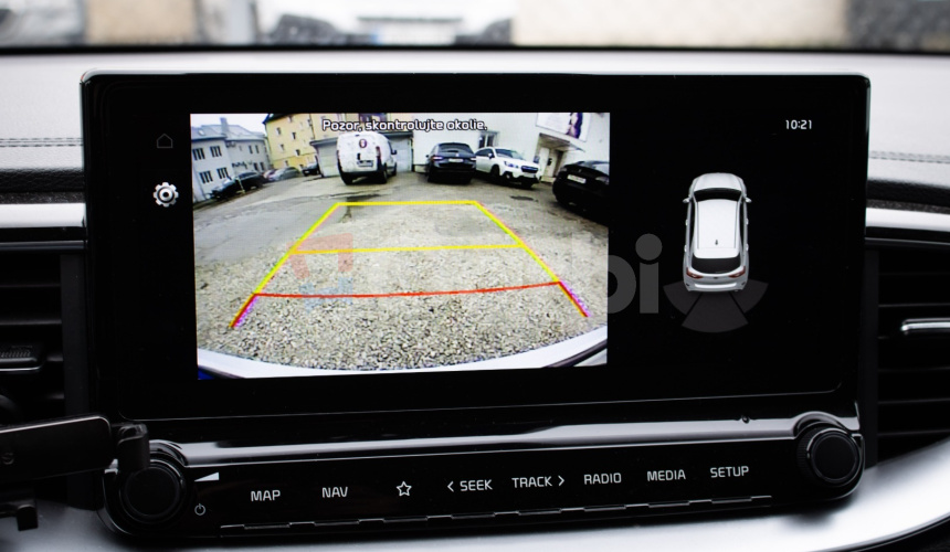 Kia Ceed SW 1.5 TGDi Silver, 1. Majiteľ, Navi, Kamera, connect, sezónne prezutie