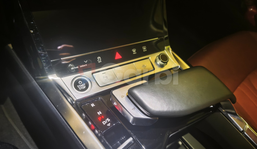 Audi e-tron e-tron 55