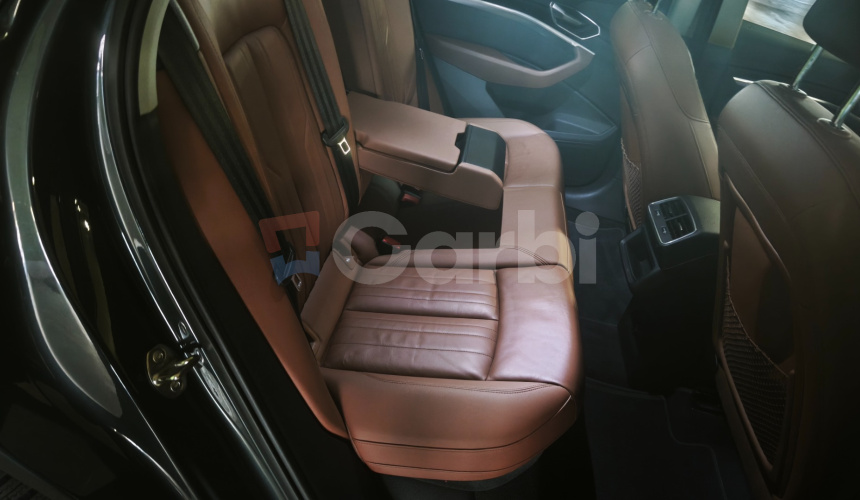 Audi e-tron e-tron 55