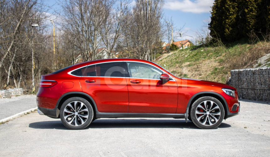 Mercedes-Benz GLC Kupé 250d 4MATIC A/T
