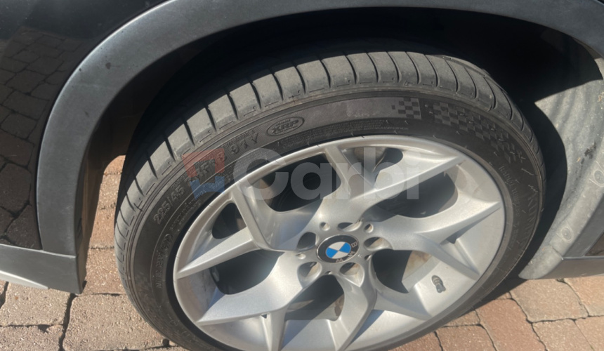 BMW X1 xDrive 20i