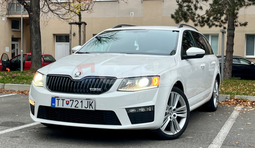 Škoda Octavia Combi 2.0 TDI DPF RS DSG