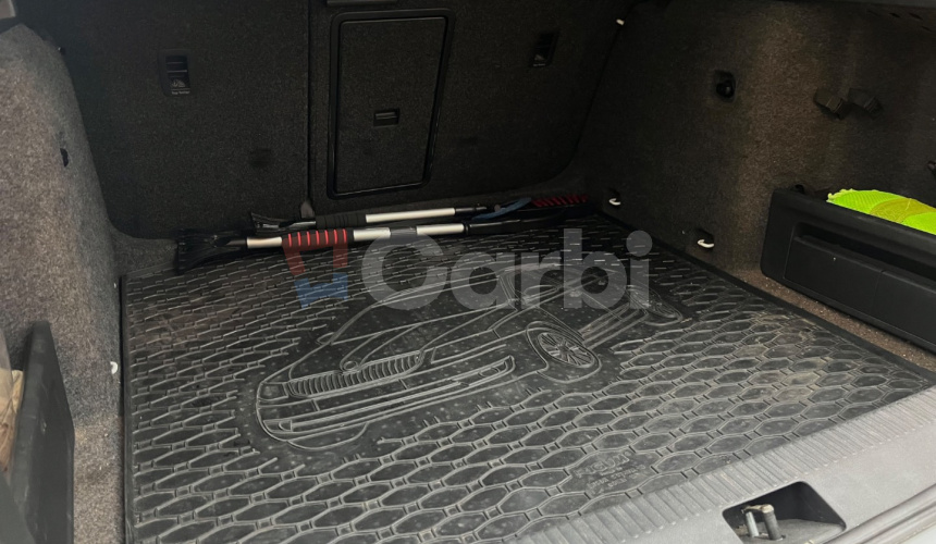 Škoda Octavia Combi 2.0 TDI DPF RS DSG