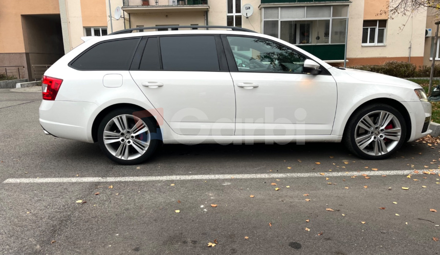 Škoda Octavia Combi 2.0 TDI DPF RS DSG