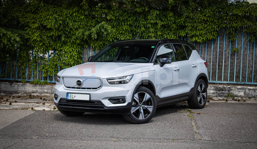 Volvo XC40 P8 Twin motor AWD, El. ťažné, Harman Kardon, Asistenti, DPH