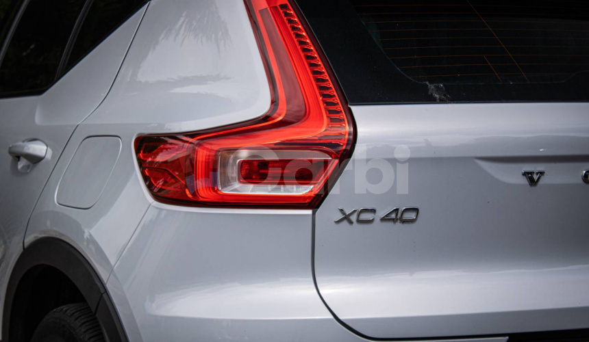 Volvo XC40 P8 Twin motor AWD, El. ťažné, Harman Kardon, Asistenti, DPH