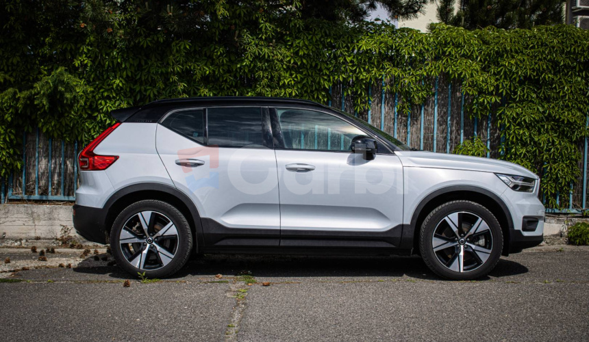 Volvo XC40 P8 Twin motor AWD, El. ťažné, Harman Kardon, Asistenti, DPH