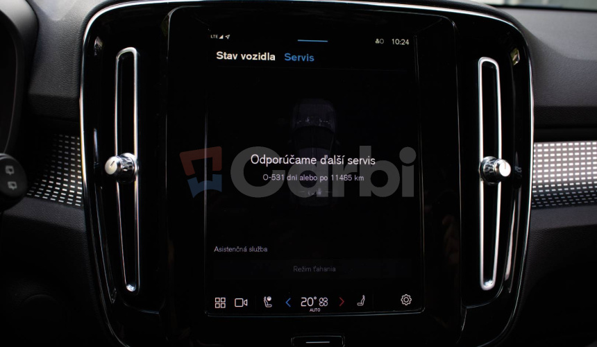 Volvo XC40 P8 Twin motor AWD, El. ťažné, Harman Kardon, Asistenti, 91% SOH, DPH