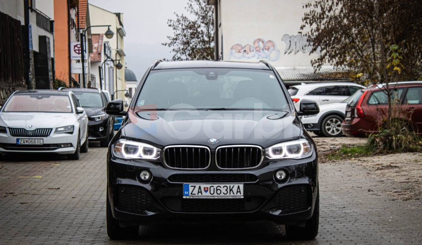 BMW X5 25d xDrive M-Packet, slovenské, 1. majiteľka, po rozsiahlom servise