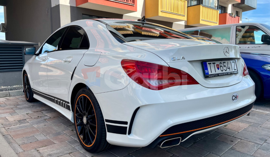 Mercedes-Benz CLA Kupé 200 CDI AMG LINE A/T