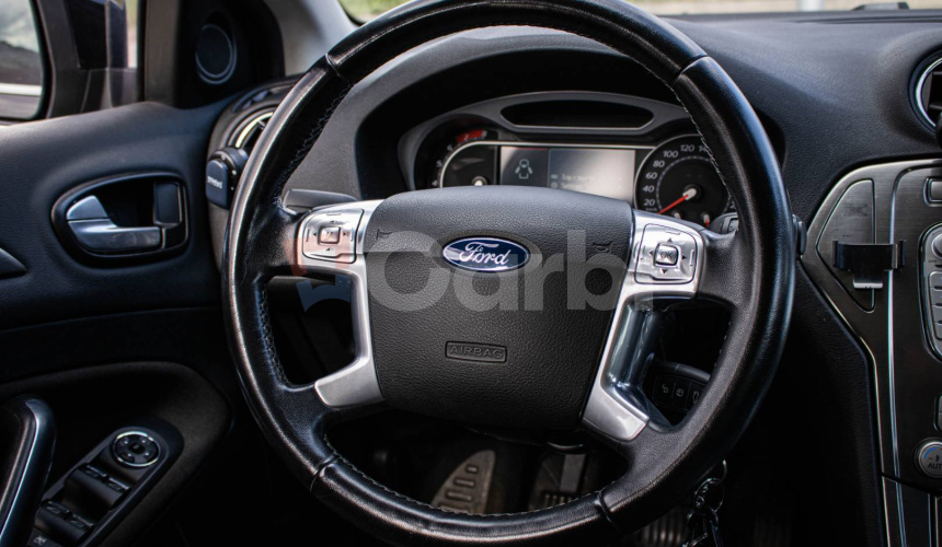 Ford Mondeo Combi 2.5 20V Titanium S