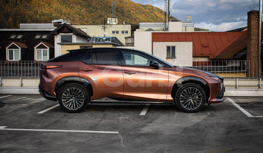 Lexus RZ 450e Luxury TOP, Mark Levinson, 1. Majiteľ, PPF fólia na celom aute, DPH