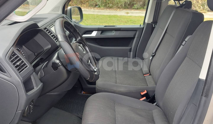 Volkswagen Caravelle 9 miestna verzia