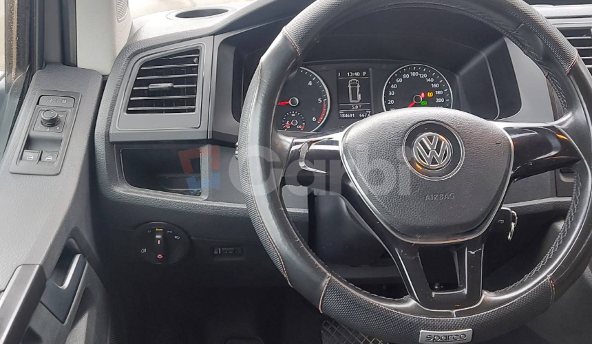 Volkswagen Caravelle 9 miestna verzia