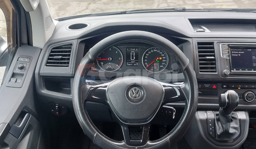 Volkswagen Caravelle 9 miestna verzia