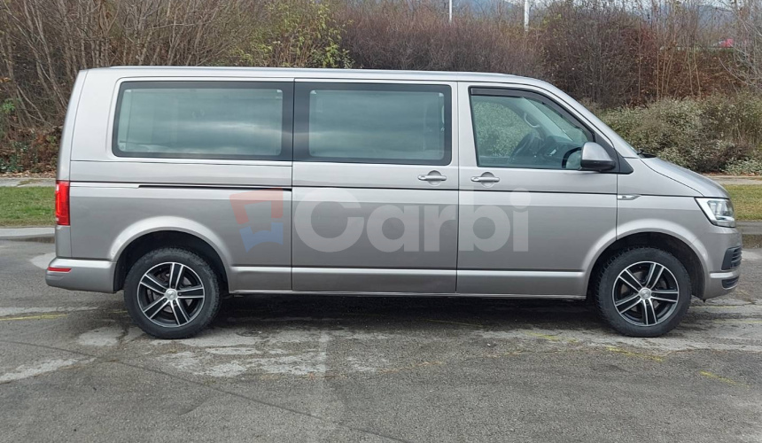 Volkswagen Caravelle 9 miestna verzia