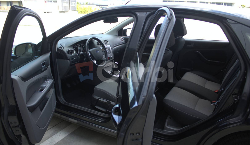 Ford Focus 1.6 16V Duratec Classic X