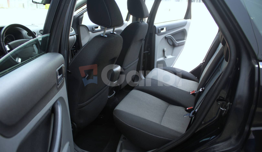 Ford Focus 1.6 16V Duratec Classic X