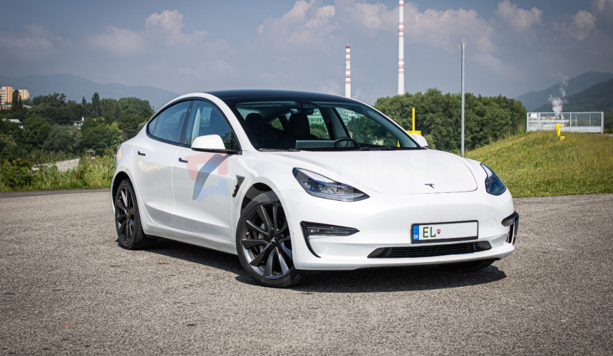 Tesla Model 3 Long Range Refresh EAP 95% SOH, Matrix Led, Dvojité Sklá, tepelné čerpadlo