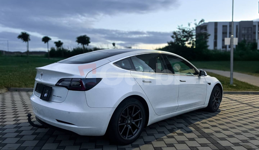 Tesla Model 3 Long Range Dual motor