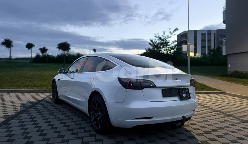 Tesla Model 3 Long Range Dual motor