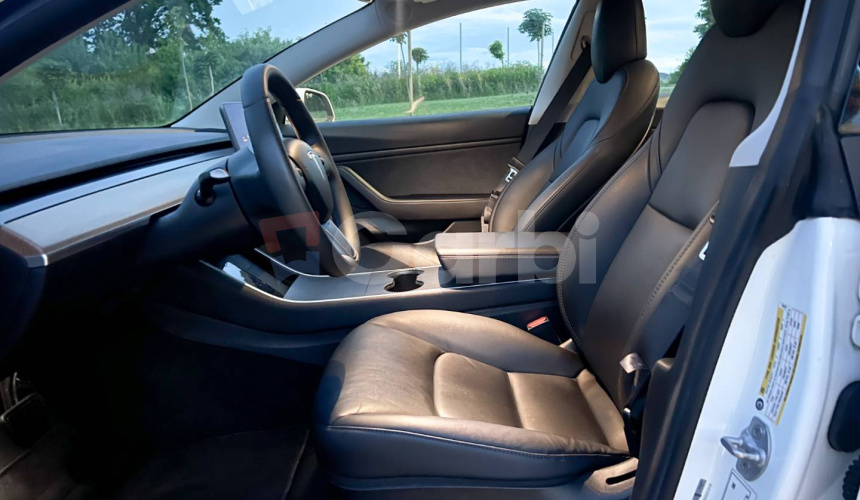 Tesla Model 3 Long Range Dual motor