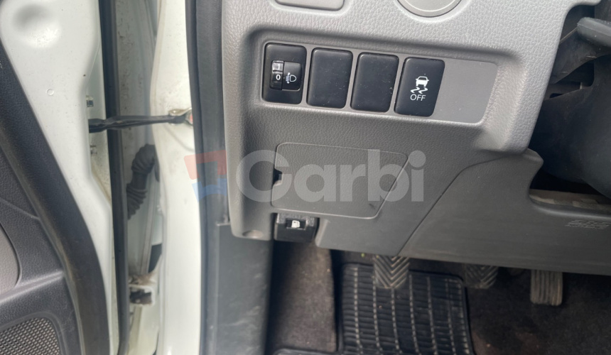 Mitsubishi L 200 L200 2.4 DI-D Double Cab Invite