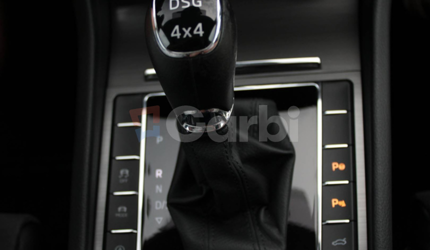 Škoda Superb Combi 2.0 TDI SCR Scout 4x4 DSG