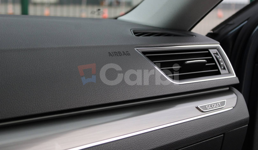 Škoda Superb Combi 2.0 TDI SCR Scout 4x4 DSG