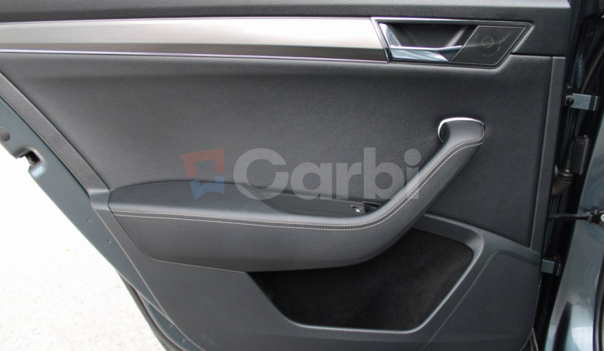 Škoda Superb Combi 2.0 TDI SCR Scout 4x4 DSG