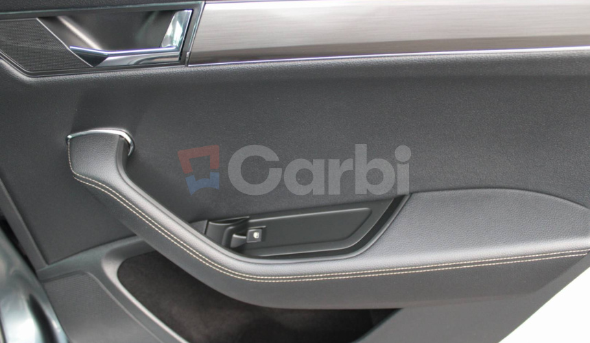 Škoda Superb Combi 2.0 TDI SCR Scout 4x4 DSG