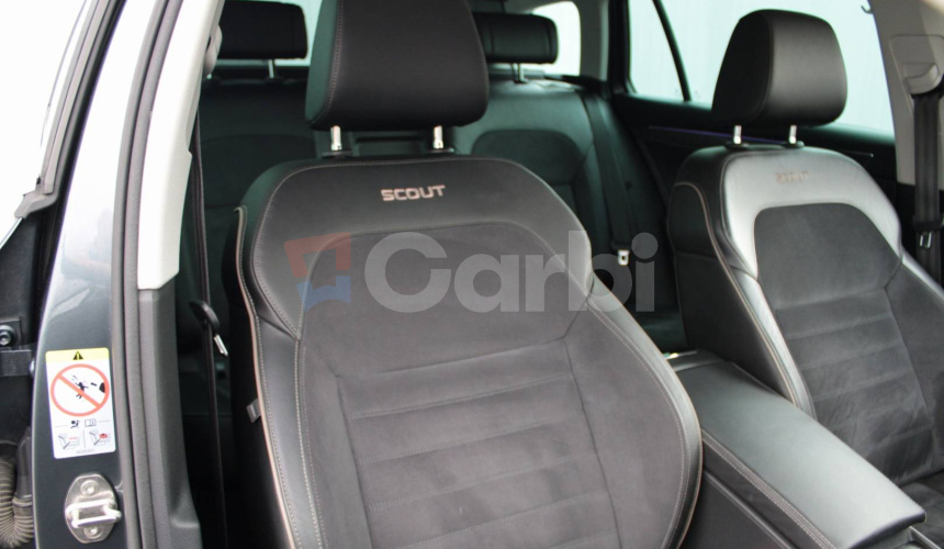 Škoda Superb Combi 2.0 TDI SCR Scout 4x4 DSG