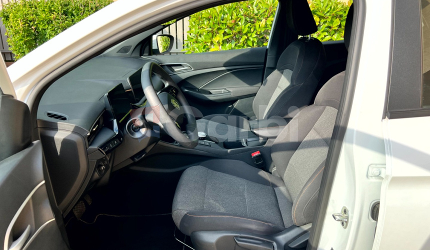 MG MG3 HYBRID+