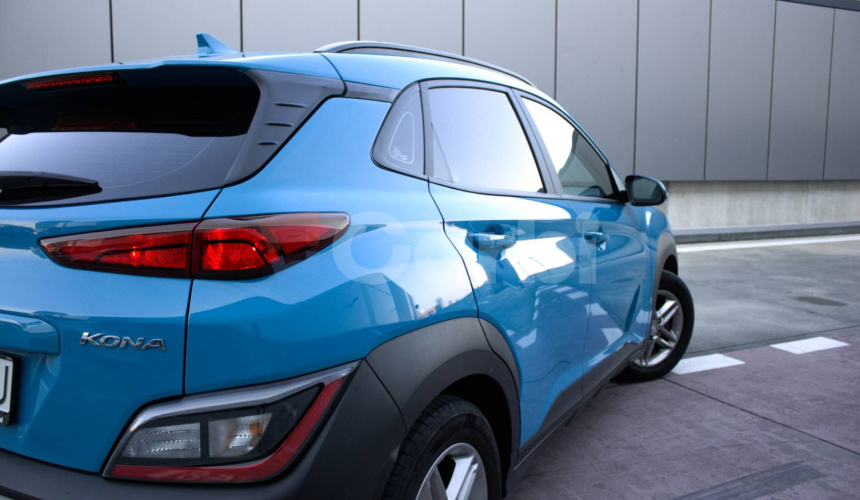 Hyundai Kona 1.0 T-GDi Family A/T