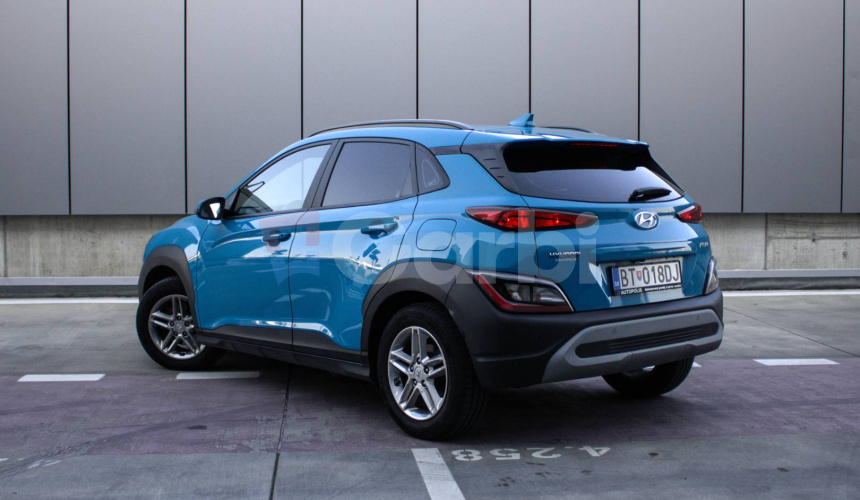 Hyundai Kona 1.0 T-GDi Family A/T