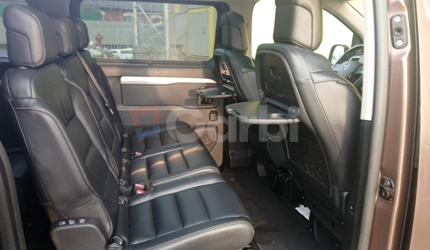 Opel Zafira Vivaro Life