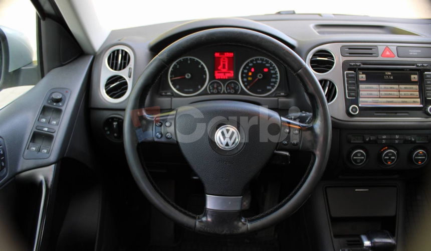 Volkswagen Tiguan 2,0 TDi 4x4 DSG