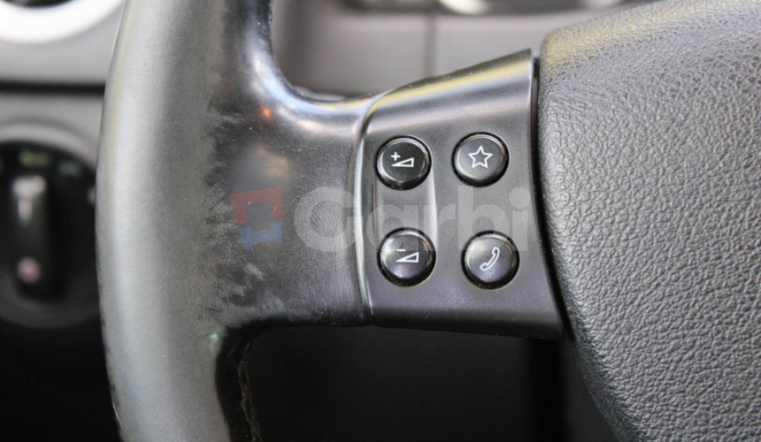 Volkswagen Tiguan 2,0 TDi 4x4 DSG