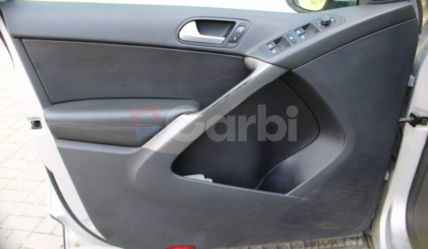 Volkswagen Tiguan 2,0 TDi 4x4 DSG