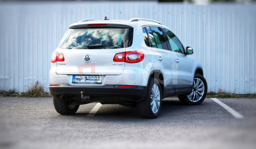 Volkswagen Tiguan 2,0 TDi 4x4 DSG