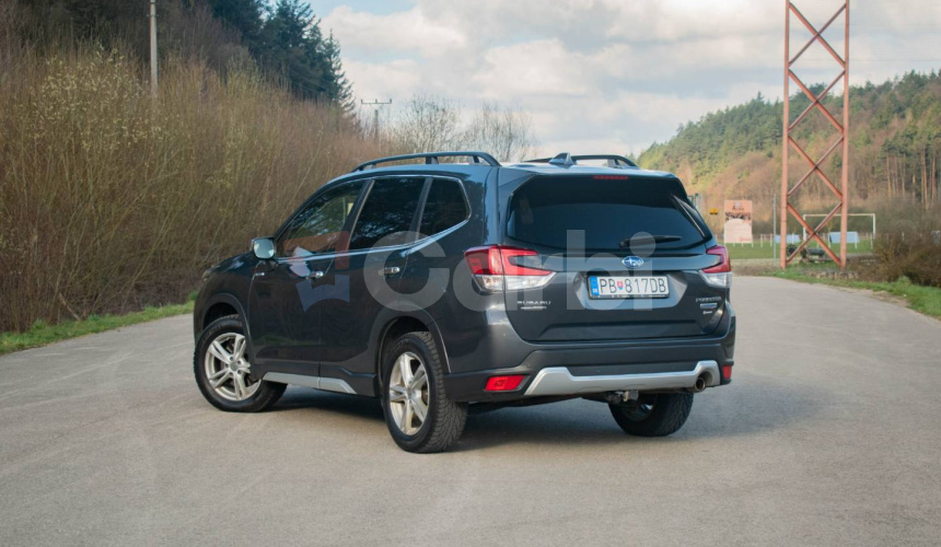 Subaru Forester 2,0ie PREMIUM, AT, Hybrid