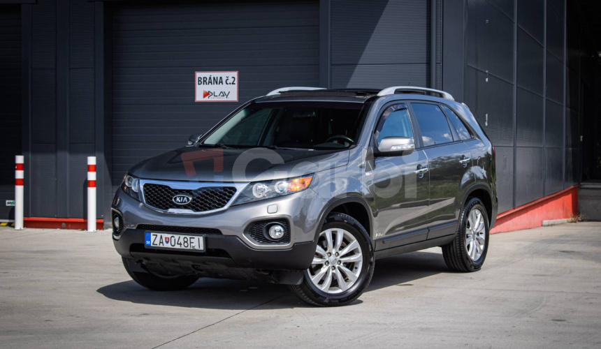 Kia Sorento 2.2 CRDi VGT 4WD, Slovenské, Panoráma, veľmi pekný stav